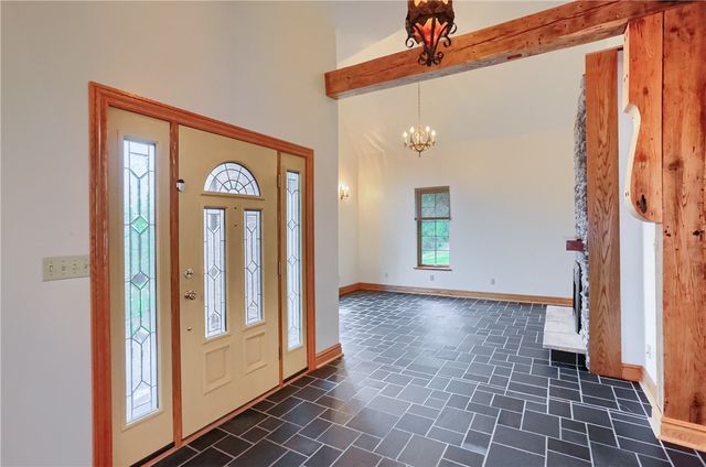 113 Whistle Pig Ln, Marshall, PA 16046