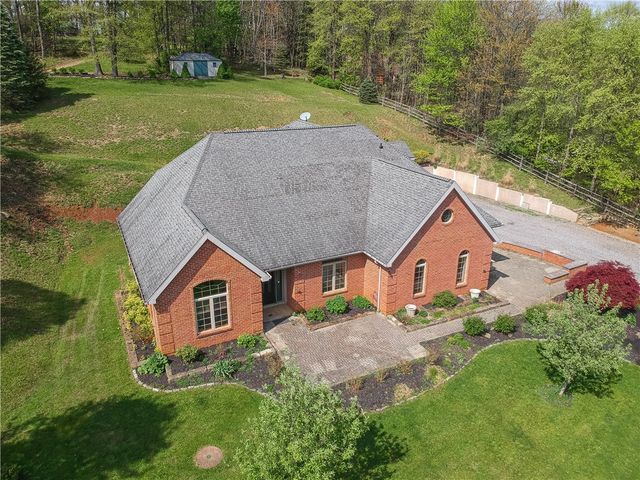 113 Whistle Pig Ln, Marshall, PA 16046