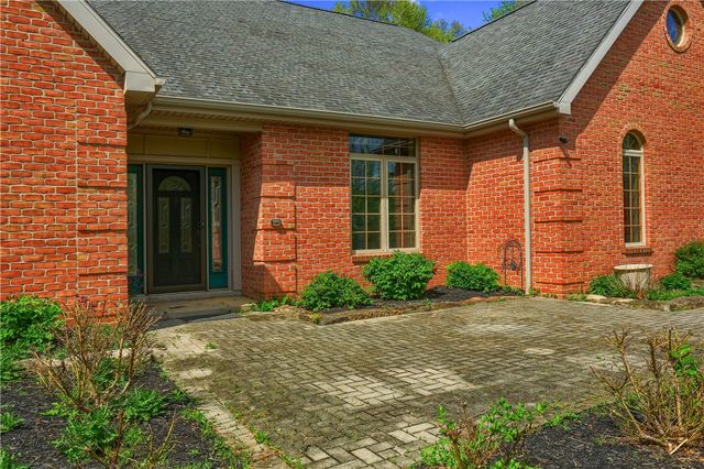 113 Whistle Pig Ln, Marshall, PA 16046
