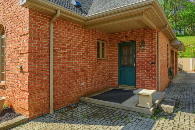113 Whistle Pig Ln, Marshall, PA 16046