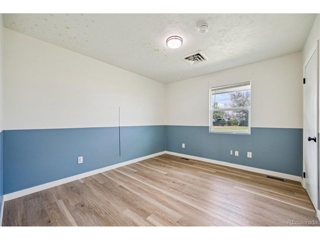 10690 Dover St, Broomfield, CO 80021