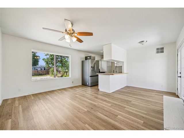 10690 Dover St, Broomfield, CO 80021