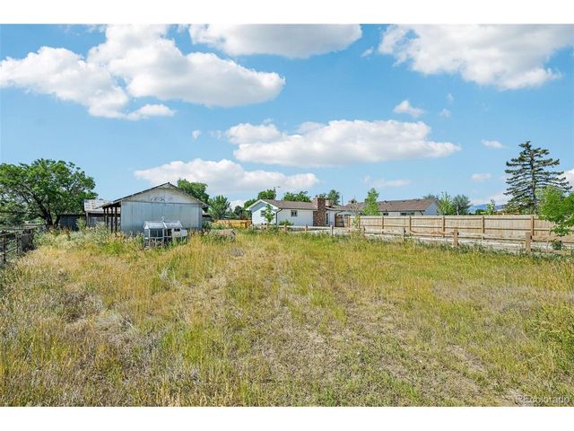 10690 Dover St, Broomfield, CO 80021