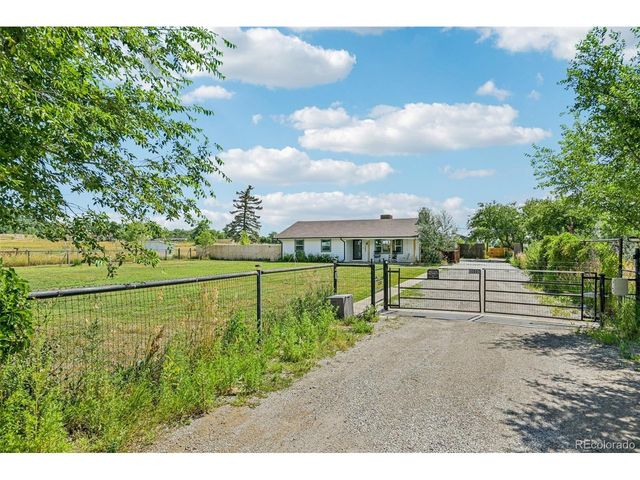 10690 Dover St, Broomfield, CO 80021