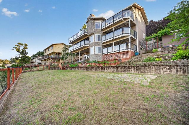 17241 Quail Court, Morgan Hill, CA 95037