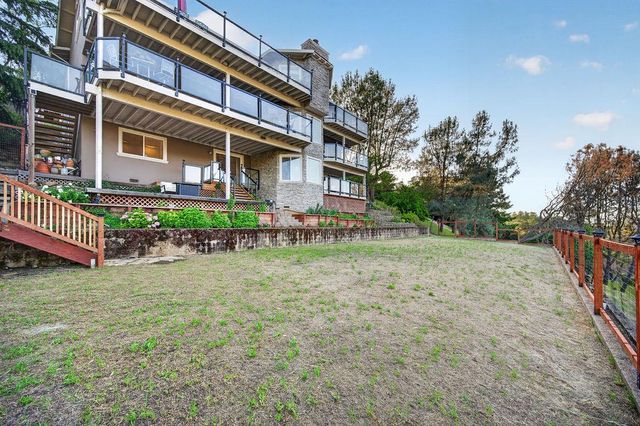 17241 Quail Court, Morgan Hill, CA 95037