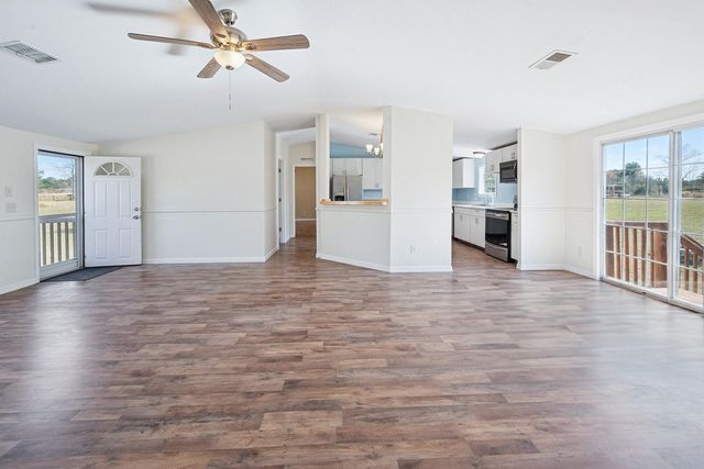 5191 SE 36TH STREET, Trenton, FL 32693