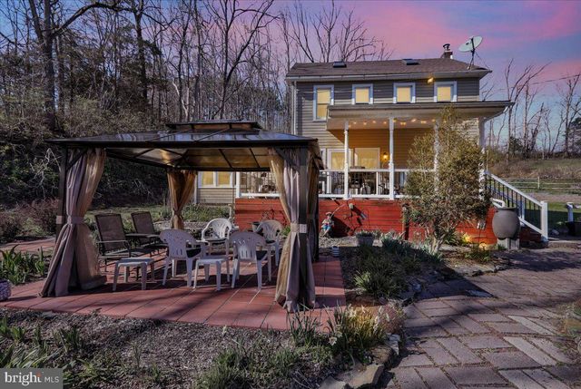 166 ARBORETUM RD, Bernville, PA 19506
