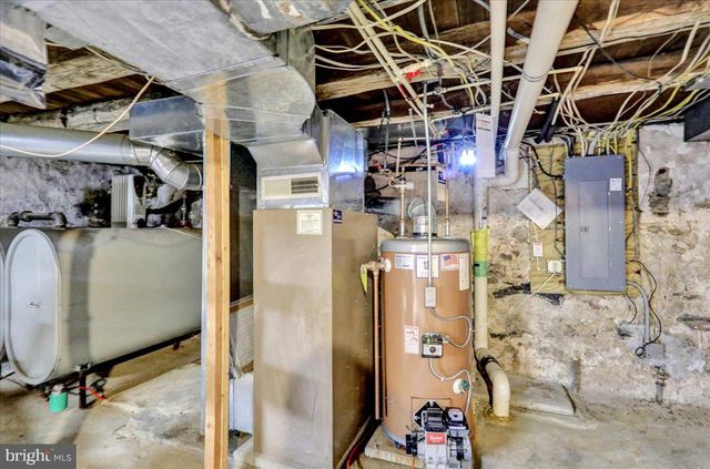 166 ARBORETUM RD, Bernville, PA 19506