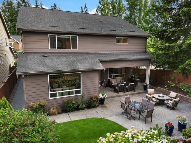 5529 165th Place SW, Lynnwood, WA 98037