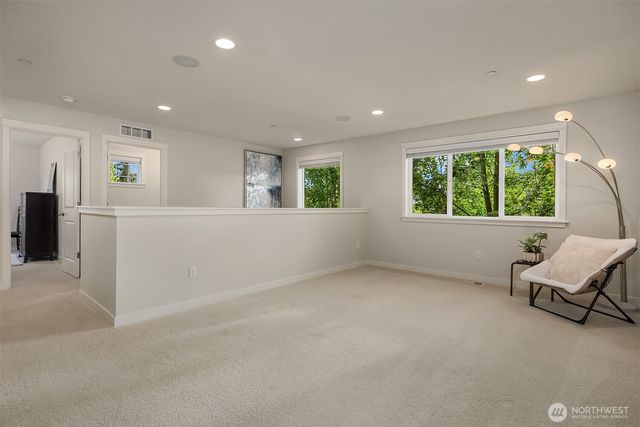 5529 165th Place SW, Lynnwood, WA 98037