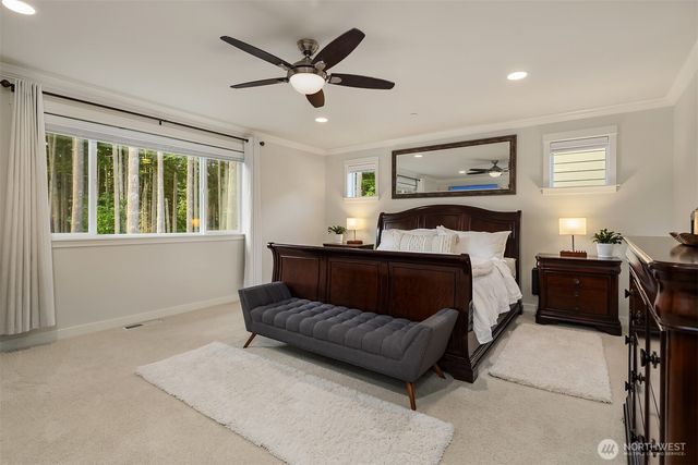 5529 165th Place SW, Lynnwood, WA 98037