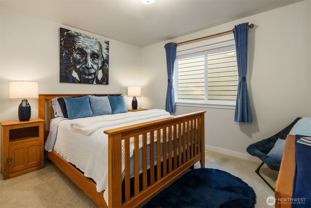 5529 165th Place SW, Lynnwood, WA 98037