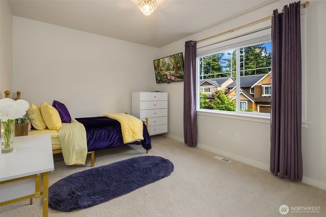5529 165th Place SW, Lynnwood, WA 98037