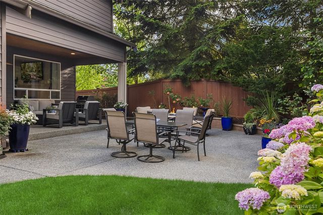 5529 165th Place SW, Lynnwood, WA 98037