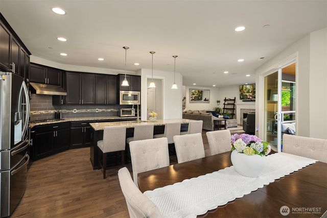5529 165th Place SW, Lynnwood, WA 98037