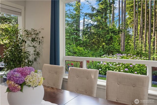5529 165th Place SW, Lynnwood, WA 98037
