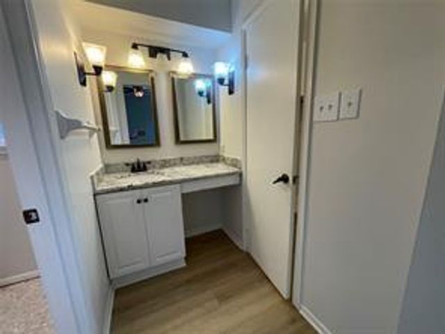 11918 Kirknoll Drive, Houston, TX 77089