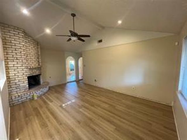 11918 Kirknoll Drive, Houston, TX 77089