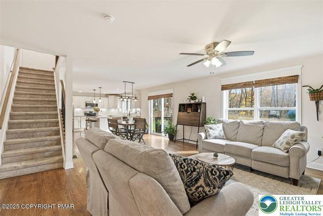 1005 McKinley Way, East Stroudsburg, PA 18301