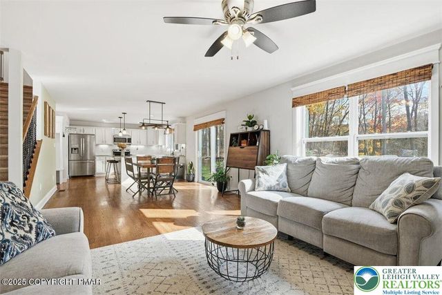 1005 McKinley Way, East Stroudsburg, PA 18301