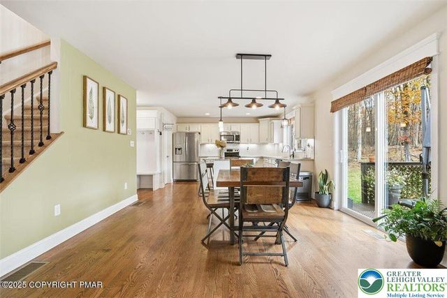 1005 McKinley Way, East Stroudsburg, PA 18301