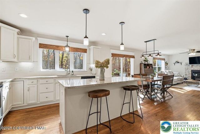 1005 McKinley Way, East Stroudsburg, PA 18301