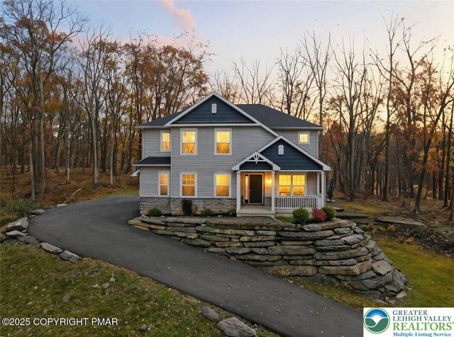 1005 McKinley Way, East Stroudsburg, PA 18301