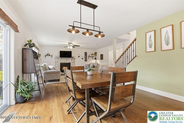 1005 McKinley Way, East Stroudsburg, PA 18301