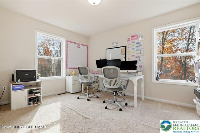 1005 McKinley Way, East Stroudsburg, PA 18301