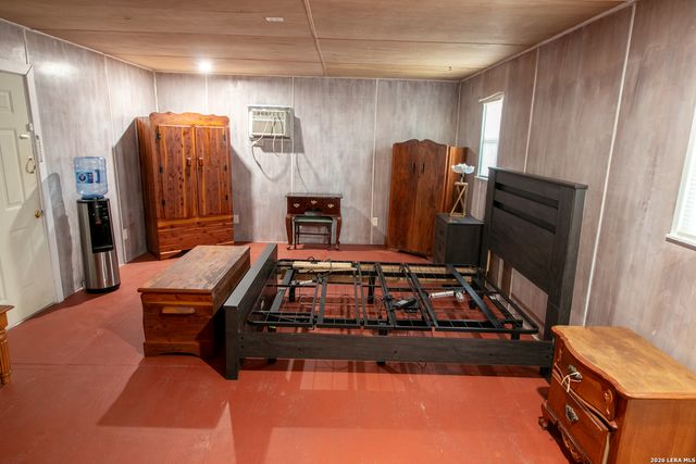 16472 N State Highway 16, Poteet, TX 78065