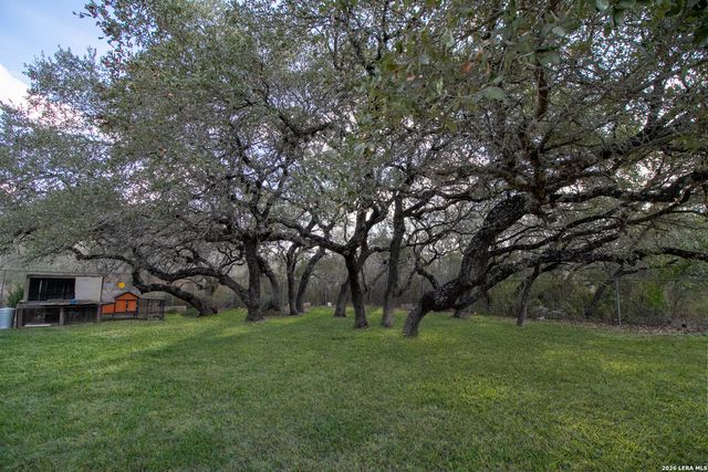 16472 N State Highway 16, Poteet, TX 78065