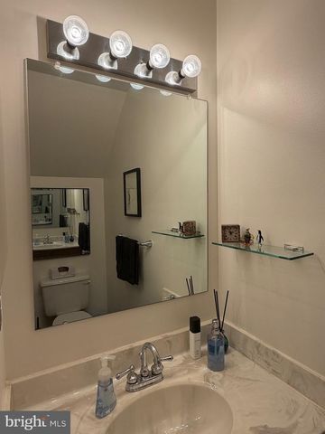 151 EDINBURGH SQ, Sterling, VA 20164