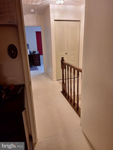 151 EDINBURGH SQ, Sterling, VA 20164