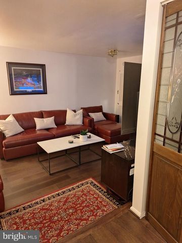 151 EDINBURGH SQ, Sterling, VA 20164