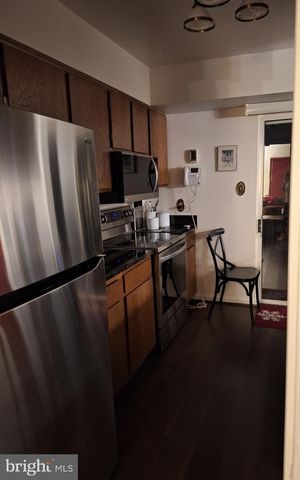 151 EDINBURGH SQ, Sterling, VA 20164