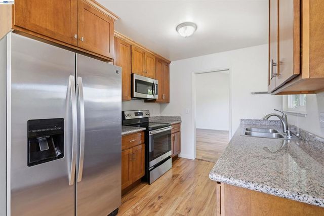 7601 Redbud Ct, Newark, CA 94560