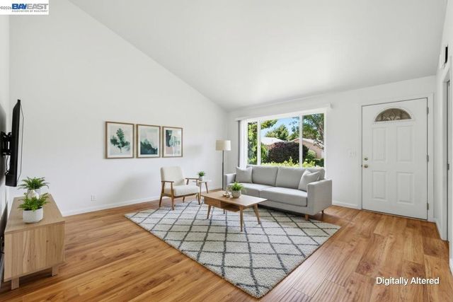 7601 Redbud Ct, Newark, CA 94560