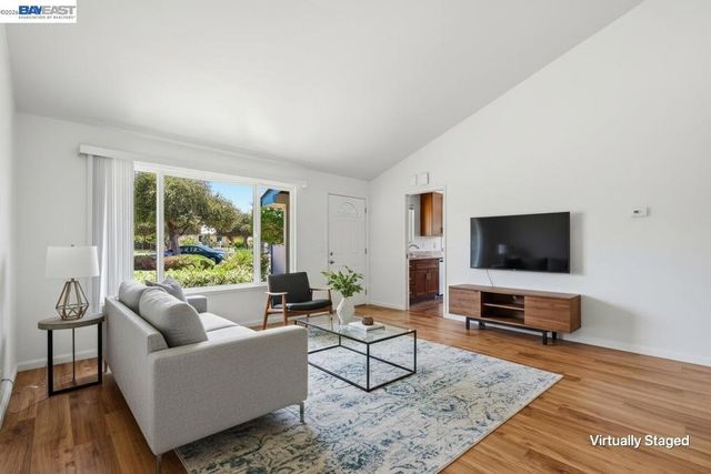 7601 Redbud Ct, Newark, CA 94560