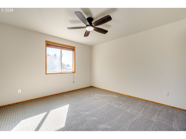 1407 Nw 4TH St, Battle Ground, WA 98604