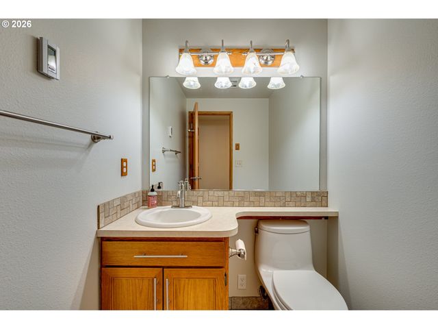 1407 Nw 4TH St, Battle Ground, WA 98604
