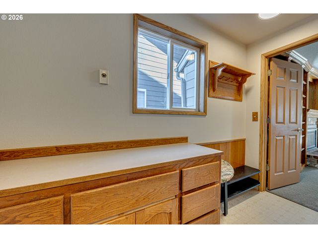 1407 Nw 4TH St, Battle Ground, WA 98604