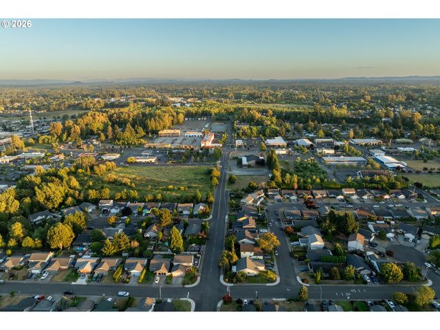 1407 Nw 4TH St, Battle Ground, WA 98604