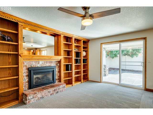 1407 Nw 4TH St, Battle Ground, WA 98604