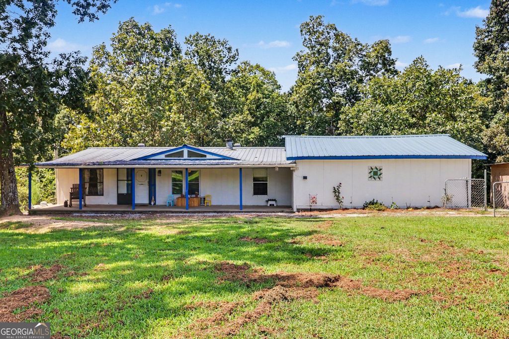 824 Fairview Farm Circle, Lavonia, GA 30553