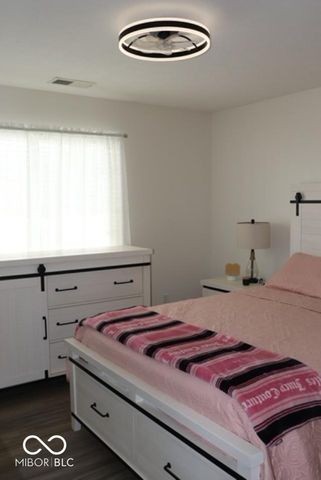 528 Dylan Drive, Avon, IN 46123