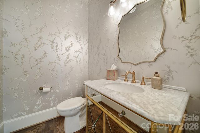 8000 Skye Lochs Drive, Waxhaw, NC 28173