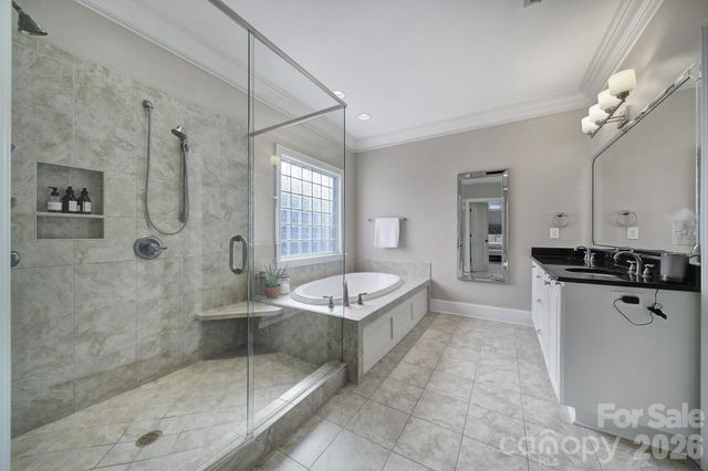 8000 Skye Lochs Drive, Waxhaw, NC 28173