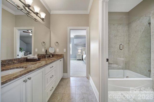 8000 Skye Lochs Drive, Waxhaw, NC 28173