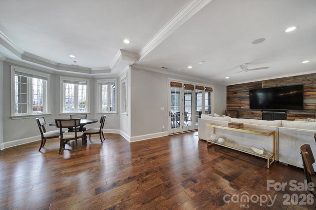 8000 Skye Lochs Drive, Waxhaw, NC 28173